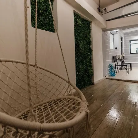 Cutest White-tower With A Private Patio Thessaloniki